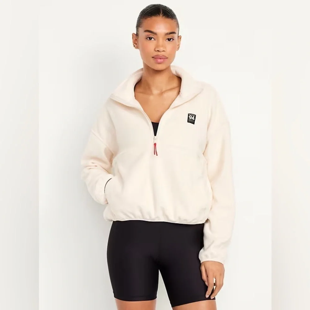 NWT! Old Navy Oversized Performance Microfleece Cropped Half Zip - Picture 1 of 6